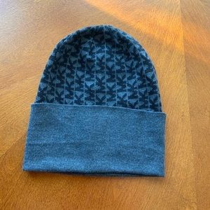 MICHAEL KORS winter hat